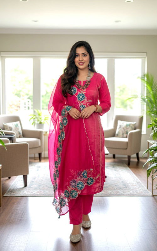 Anokhi Women Roman Silk  Kurta Pant Set