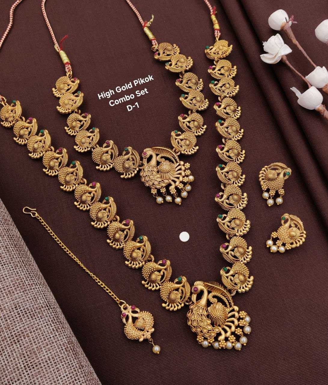 Royal charm with a touch of tradition Long Sets Golden Necklace Set Temple